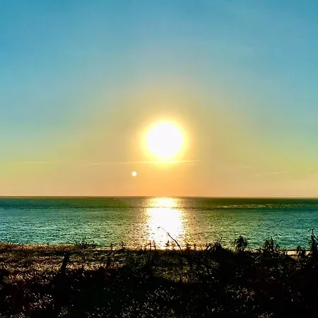 Appartamento Aux Pieds Des Plages, Du Port, De La Piste Cyclable Et Des Commerces De Proximité, Un Au Dernier étage Avec Vue Panoramique Sur Le Bassin D'arcachon, Entièrement Rénové, Dans Résidence Avec Piscine Arcachon